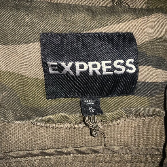 Express Camo Jacket - Picture 2 of 4